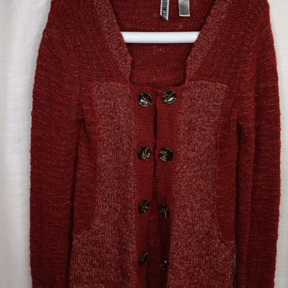BKE Burgundy Sweater Chunky Buttons Size Small - Picture 5 of 6